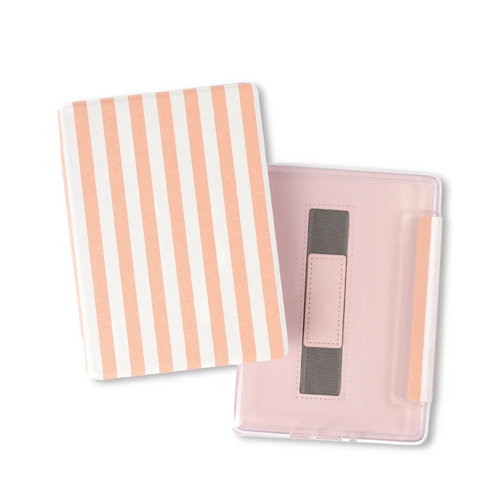 NWT Elyse Breanne Kindle Case